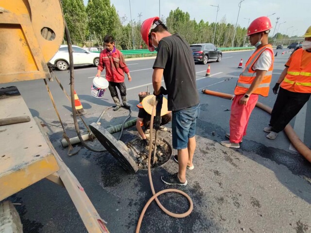 掇刀管道潜水封堵气囊